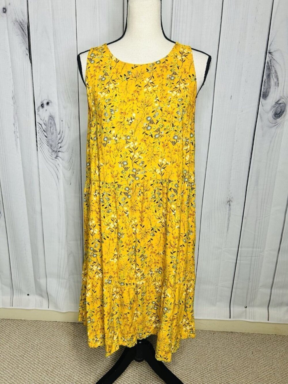 Old Navy Dress Womens Sz L Yellow Sleeveless Tier Flare Swing Floral Keyhole
